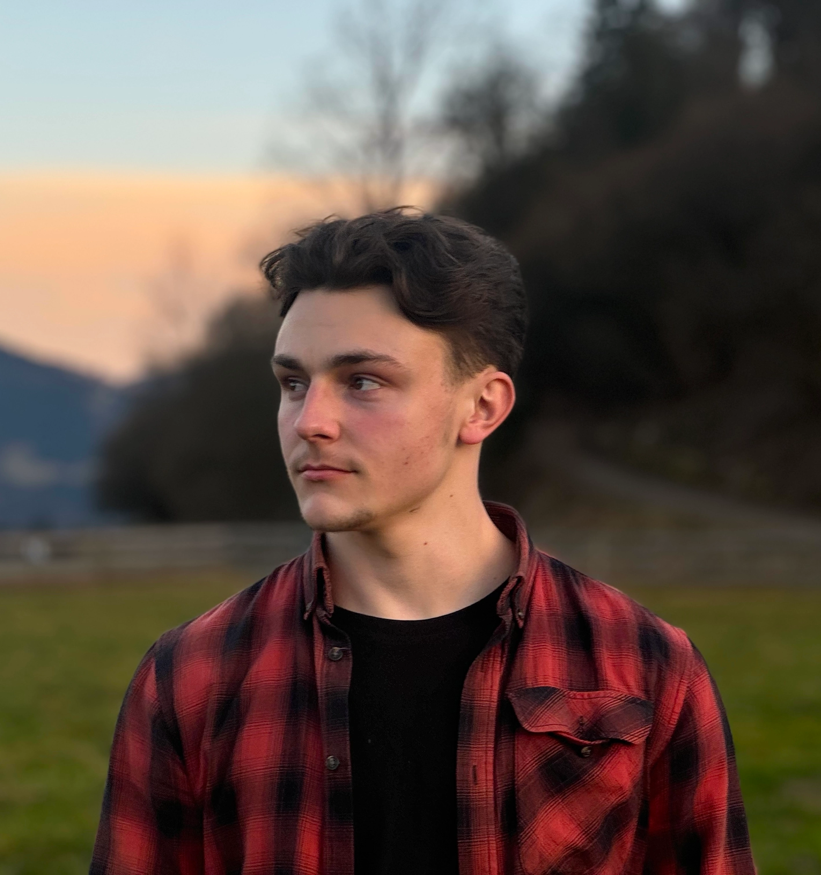 Yanis Schweizer, Founder of Strade